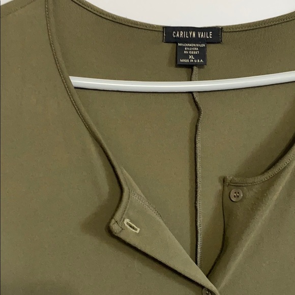 Army green blouse - Picture 2 of 3